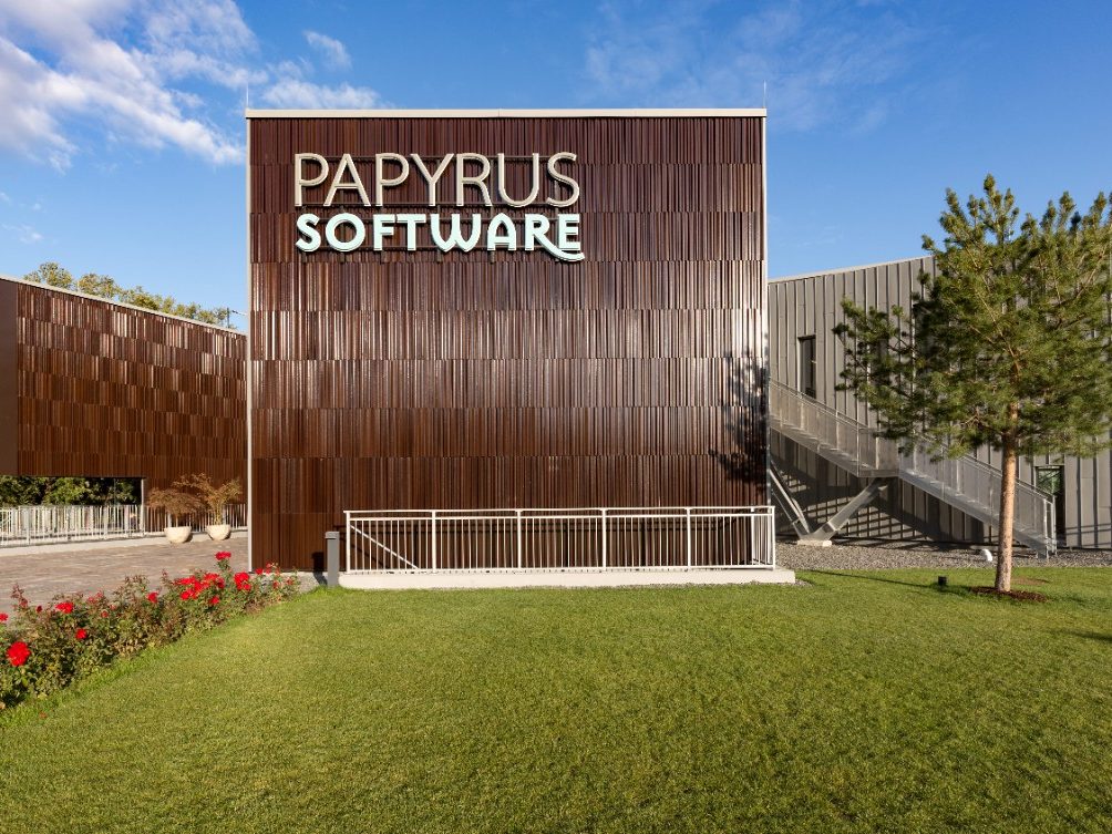 office building isis papyrus with argeton facade; Bürogebäude Isis Papyrus mit Argeton Fassade 