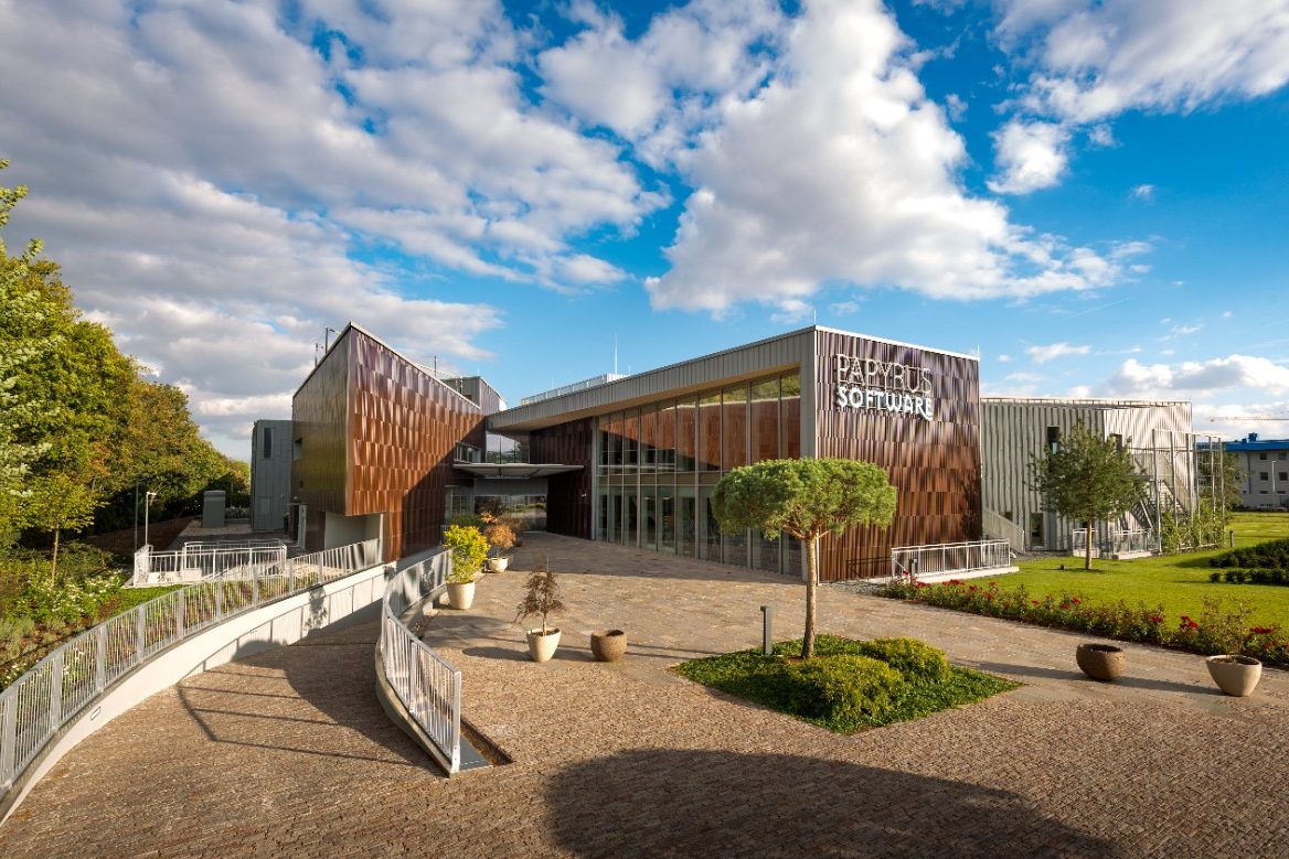 office building isis papyrus with argeton facade; Bürogebäude Isis Papyrus mit Argeton Fassade 