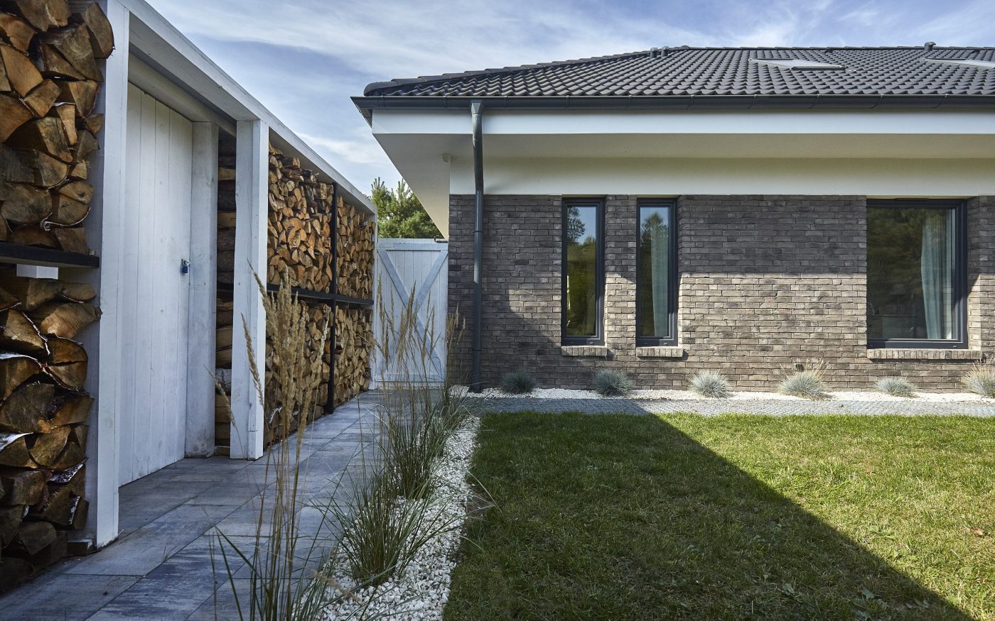 Single family house in Charzykowy Poland made with Frontera Terca brick