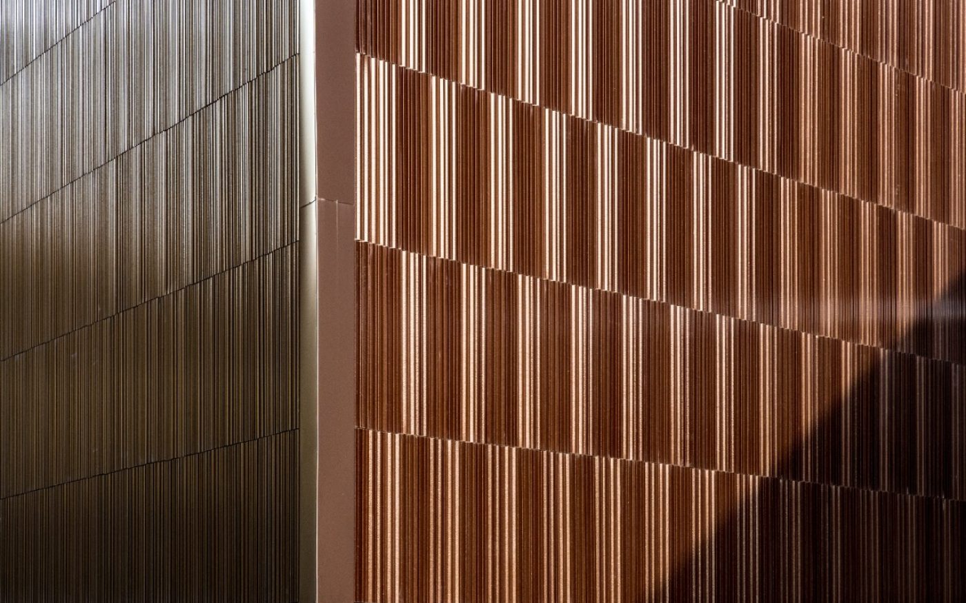 office building isis papyrus with argeton facade; Bürogebäude Isis Papyrus mit Argeton Fassade 