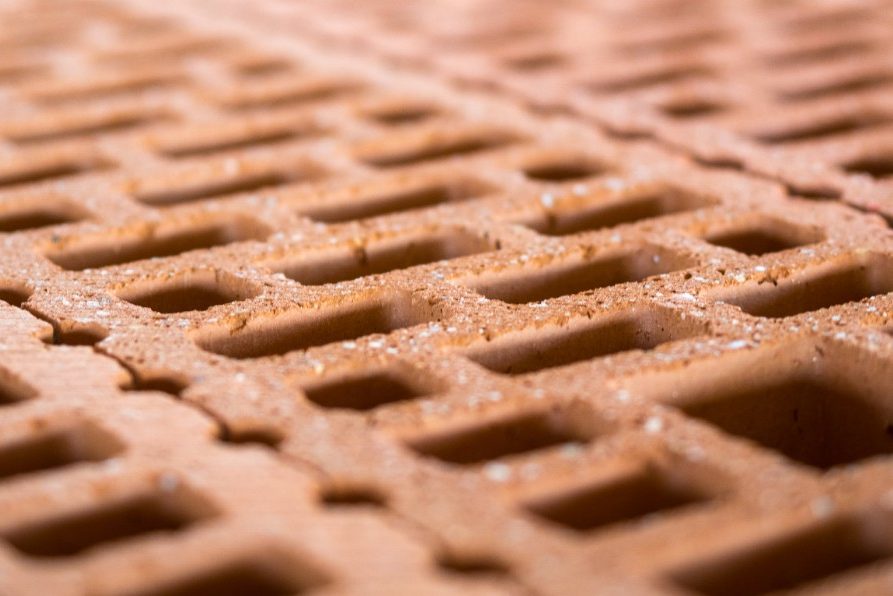 construction site shooting with porotherm bricks and builders family