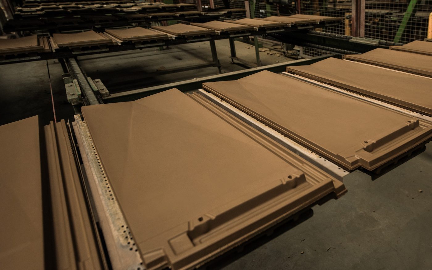 Produktion V11 Tondach Gleinstätten, production roof tiles